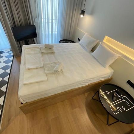 Roua Mat Apartment เทสซาโลนิกิ ภายนอก รูปภาพ